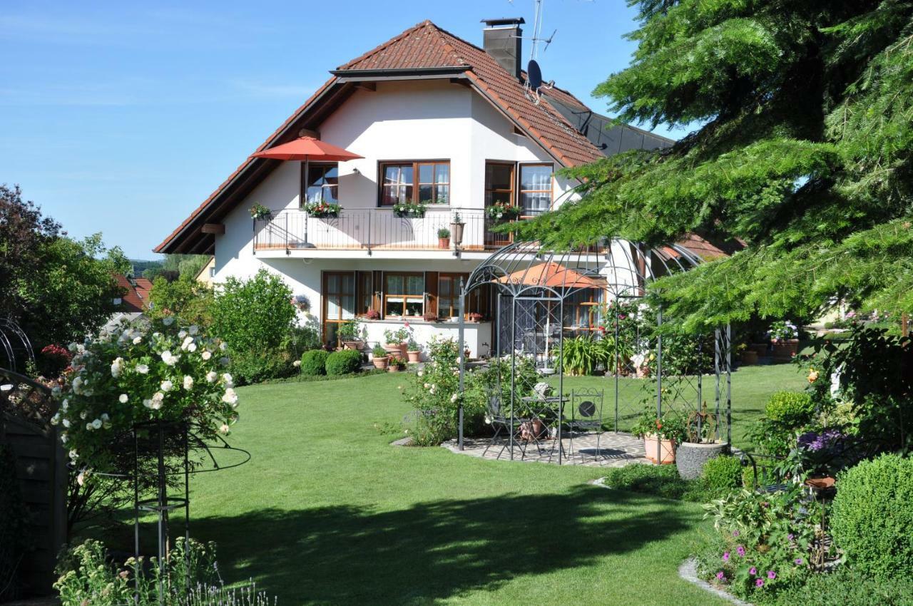 Ferienwohnung Im Rosengarten Ebenweiler 외부 사진